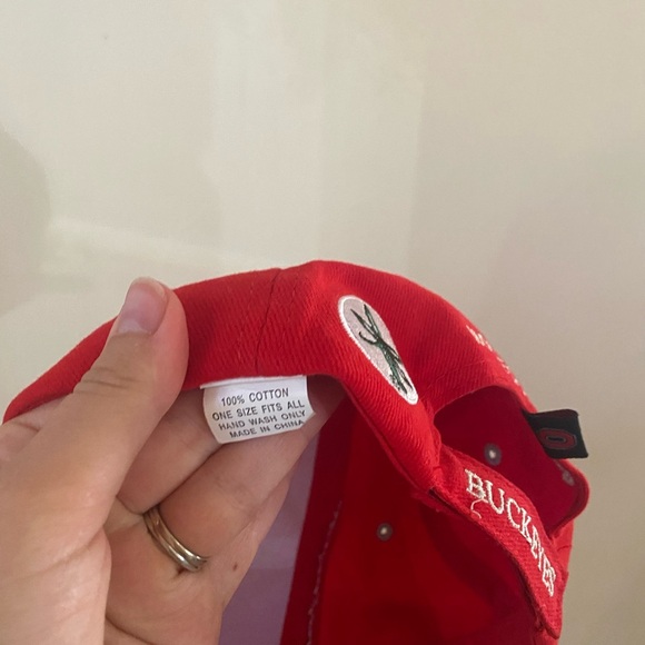 THE OHIO STATE UNIVERSITY FOOTBALL VINTAGE RED VARSITY BASEBALL CAP EMBROIDERED - Picture 4 of 5